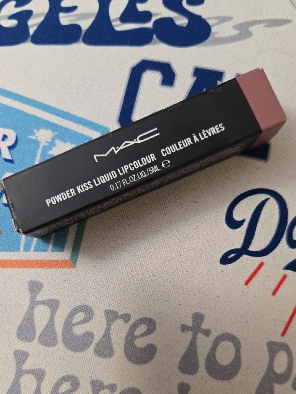 MAC Powder Kiss Liquid Lipcolour New In Box